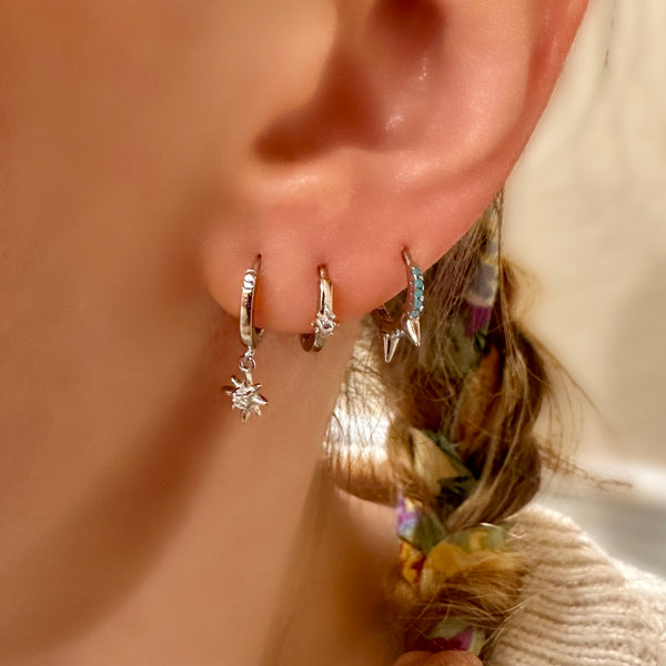 Boucles d’oreilles créoles MASHA argent et pierres bleues