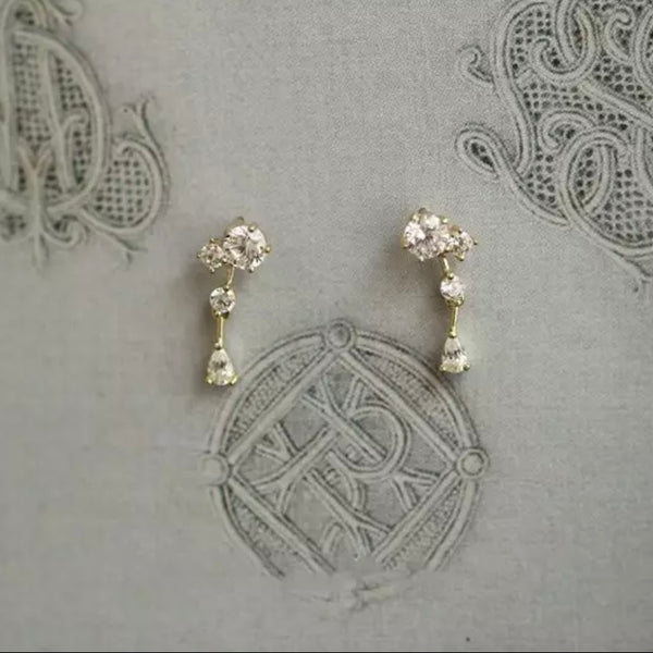 Earrings KASKAD yellow gold and white crystals